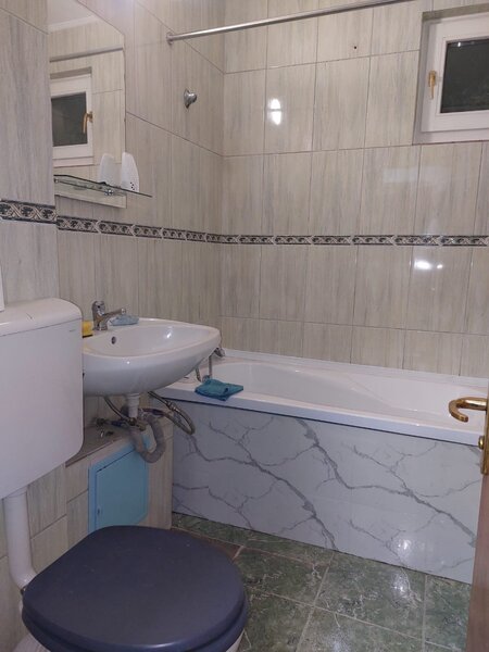 Drumul Taberei, P-ta Moghioros, et.7/10 langa parc si metrou