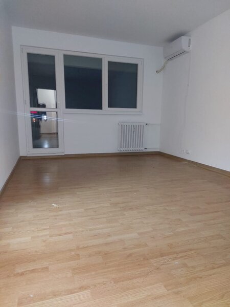 Drumul Taberei, P-ta Moghioros, et.7/10 langa parc si metrou